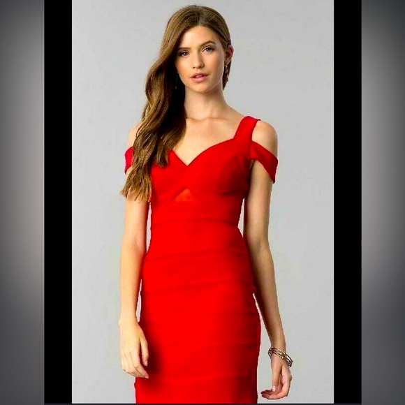 EMERALD SUNDAE Hunter Red Mermaid Bandage Cold Shoulder Gown size M - Picture 3 of 4